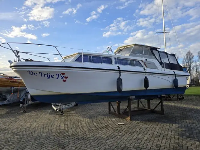 1980 Princess 32 ok