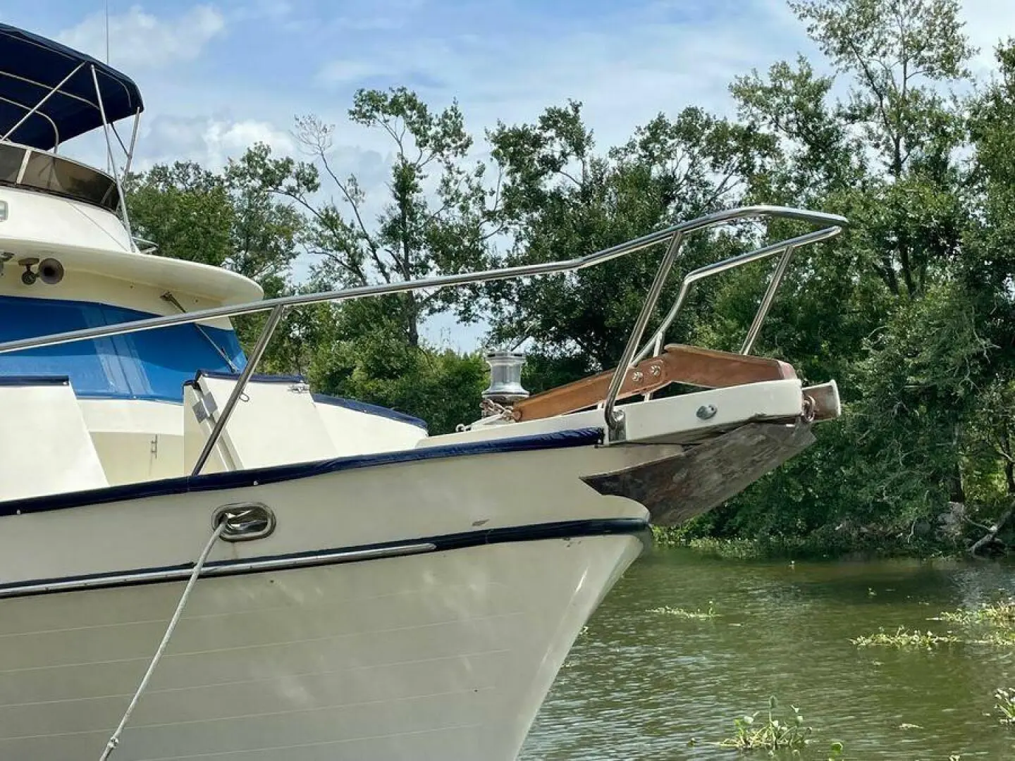 1986 Marine Trader med yacht w- cockpit