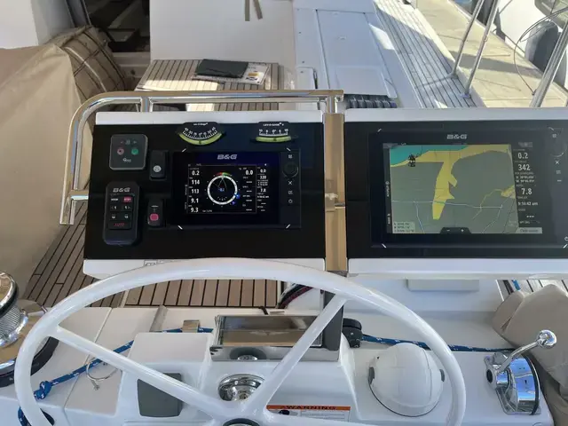 Beneteau Oceanis 55