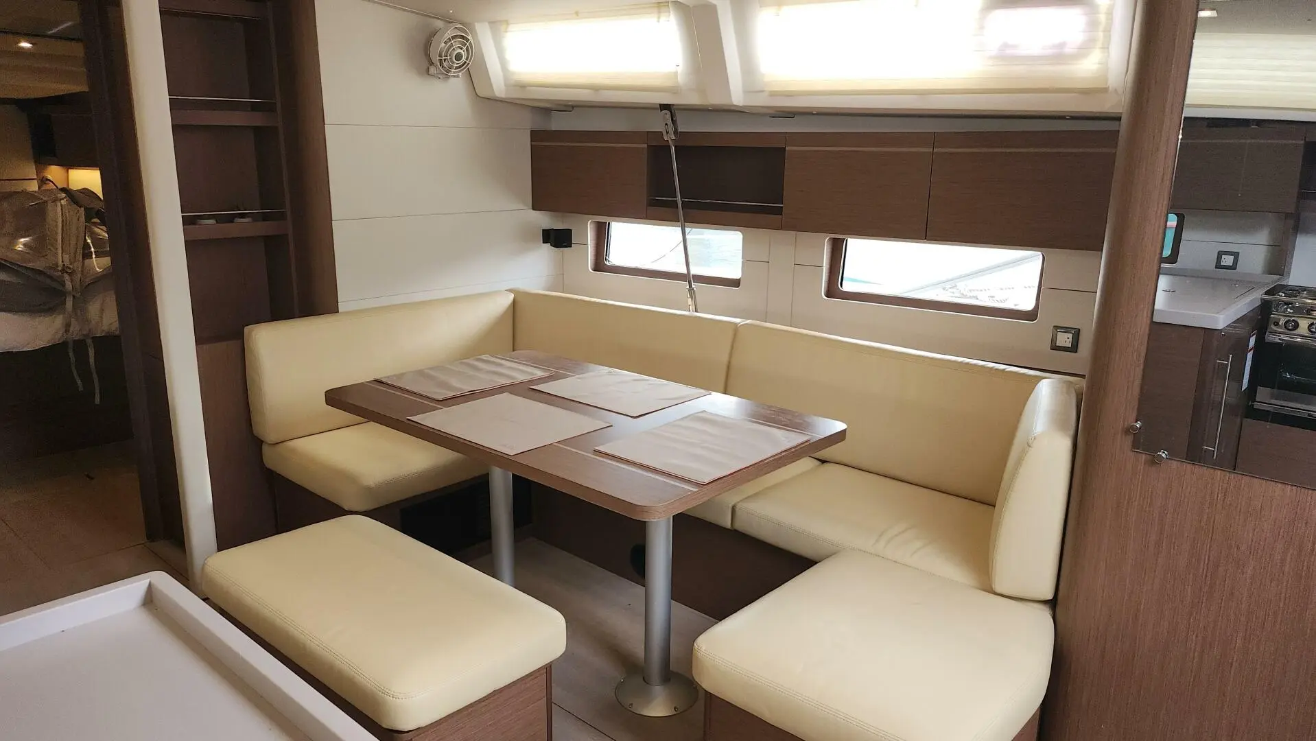 2020 Beneteau oceanis 461