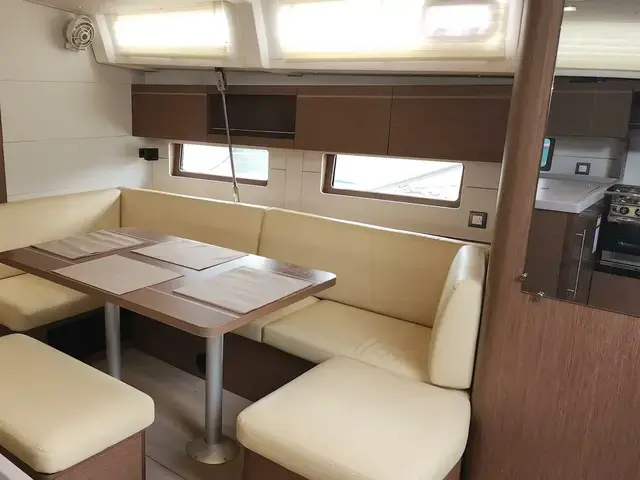 Beneteau Oceanis 461