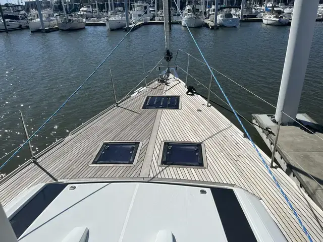 Beneteau Oceanis 55