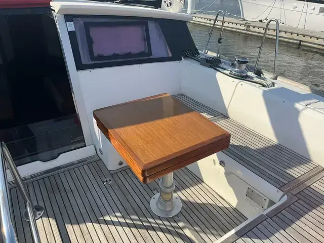 Beneteau Sense 50