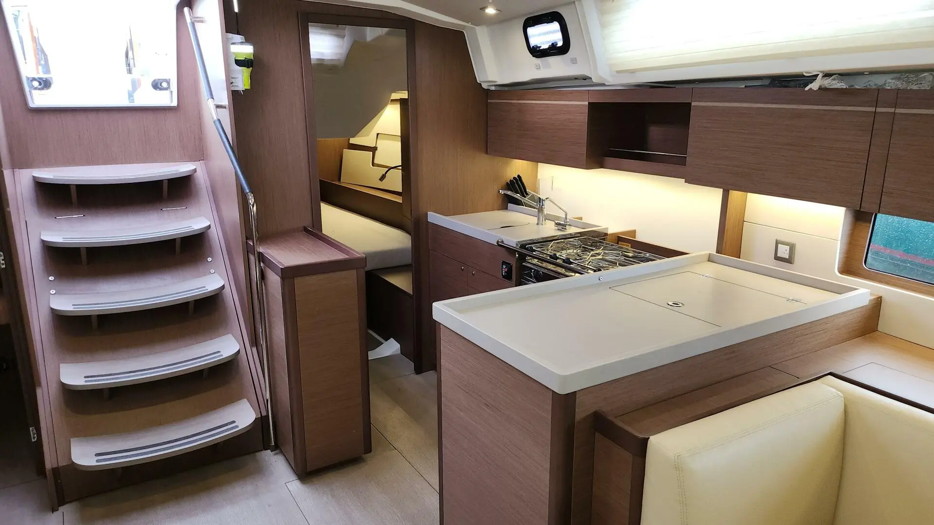 2020 Beneteau oceanis 461