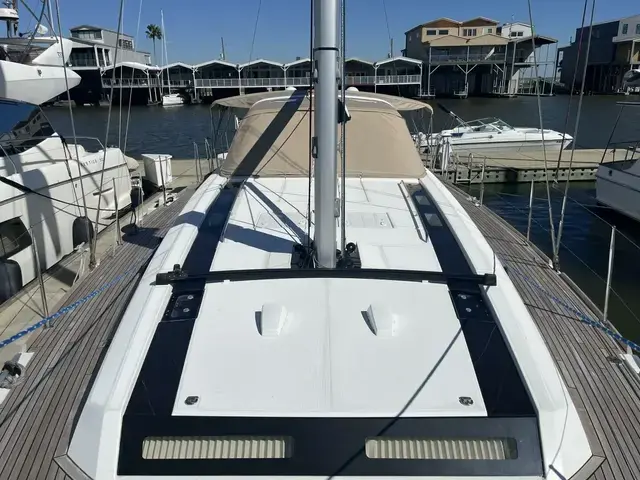 Beneteau Oceanis 55