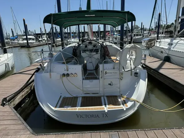 Beneteau Oceanis 411