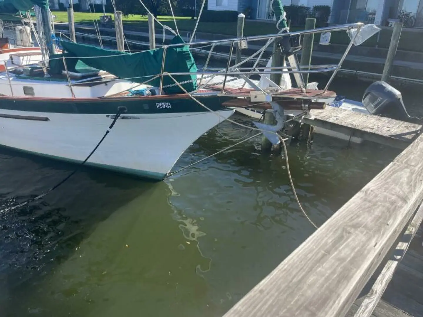 1983 Vagabond 42 ketch