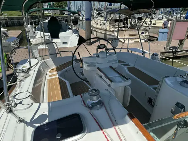 Beneteau Oceanis 411