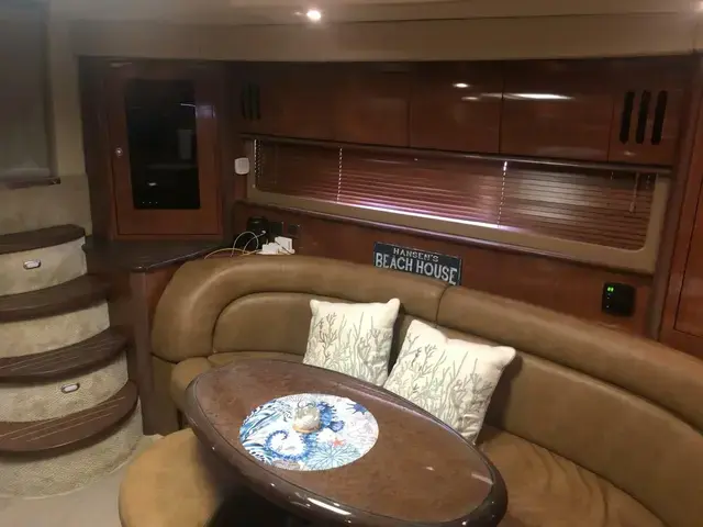 Sea Ray Sundancer 44