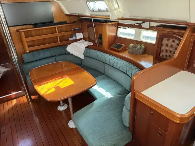 Beneteau Oceanis 411