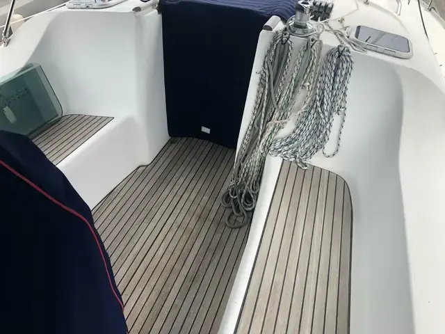 Beneteau Oceanis Clipper 393