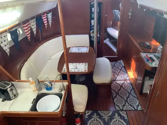 Beneteau Oceanis Clipper 393