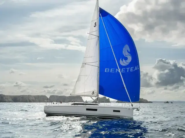 Beneteau Oceanis 37.1