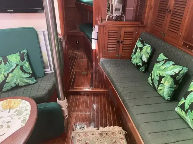 Vagabond 42 KETCH