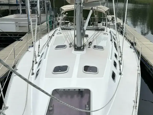 Catalina 400