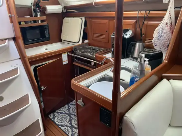 Beneteau Oceanis Clipper 393