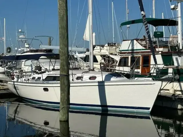 Catalina 39