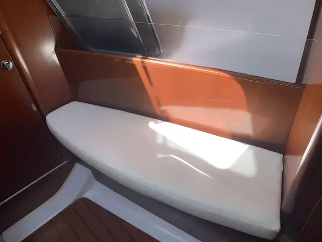 Beneteau Oceanis Clipper 393