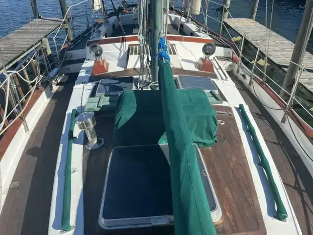 Vagabond 42 KETCH