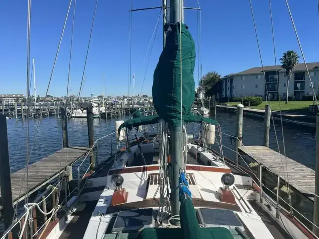 Vagabond 42 KETCH