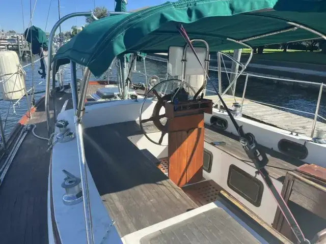 Vagabond 42 KETCH