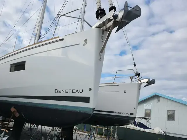 Beneteau Oceanis 38.1