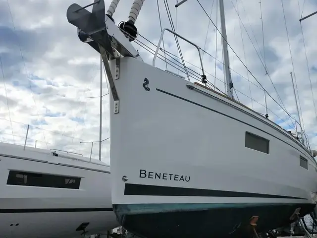 Beneteau Oceanis 38.1