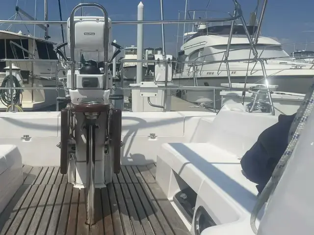 Catalina 385