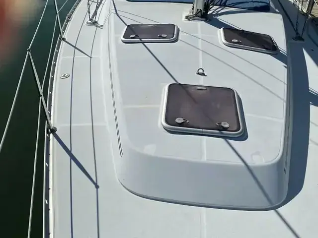 Beneteau Oceanis Clipper 373