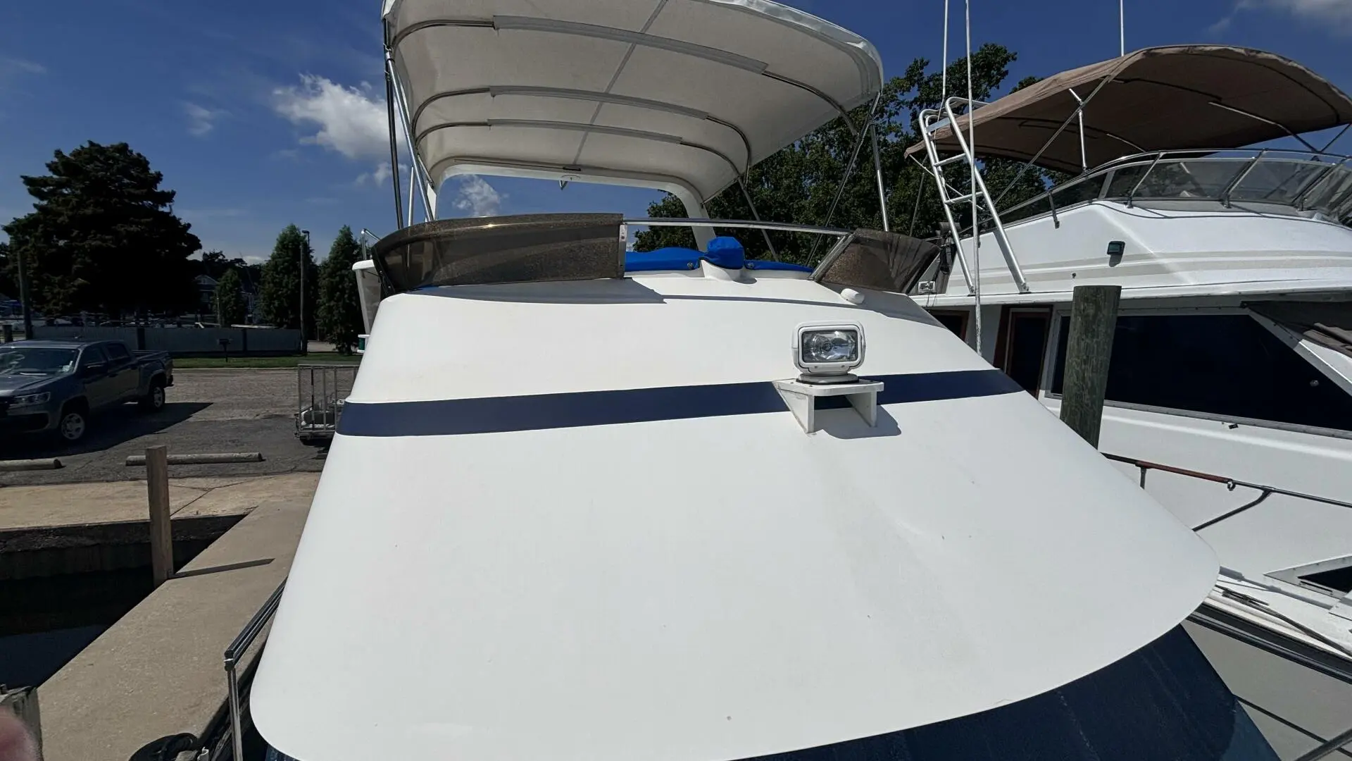 2002 Heritage 36 sundeck