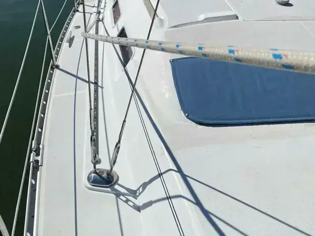 Beneteau Oceanis Clipper 373