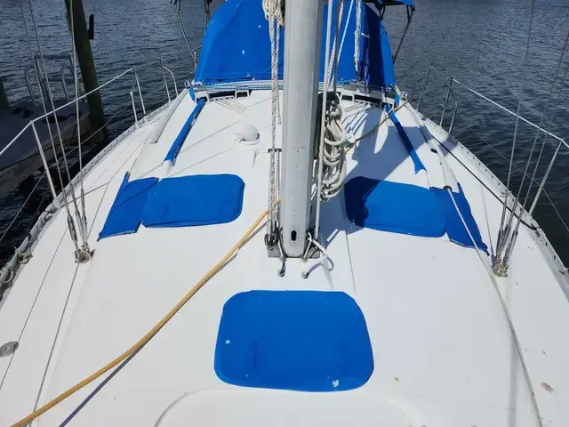 Beneteau Oceanis 370