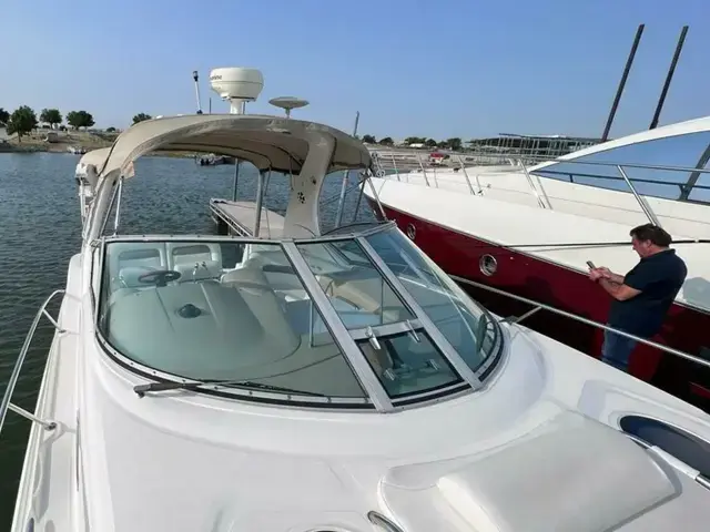 Sea Ray Sundancer 320