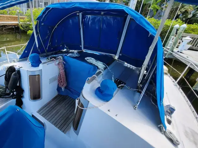 Beneteau Oceanis 370