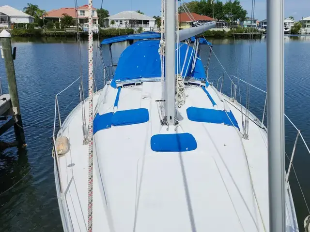 Beneteau Oceanis 370