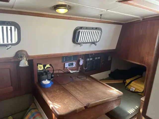 Pacific Seacraft 34