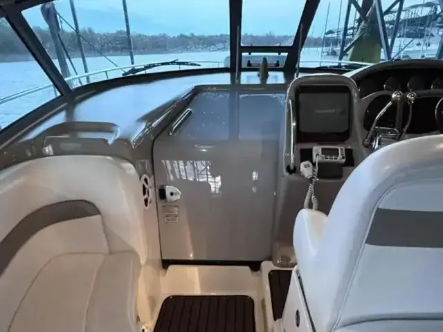 Sea Ray Sundancer 320