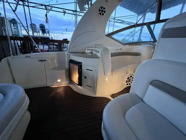 Sea Ray Sundancer 320