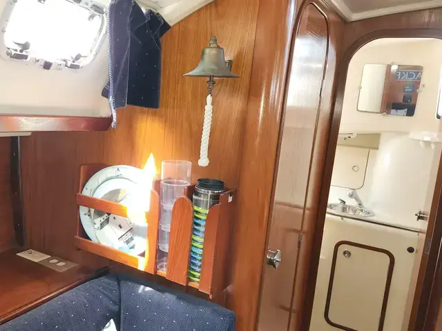 Beneteau Oceanis 370