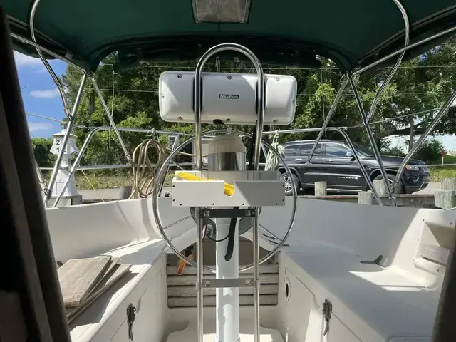 Pacific Seacraft 34