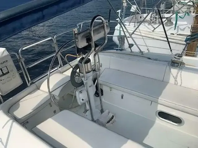 Catalina 320