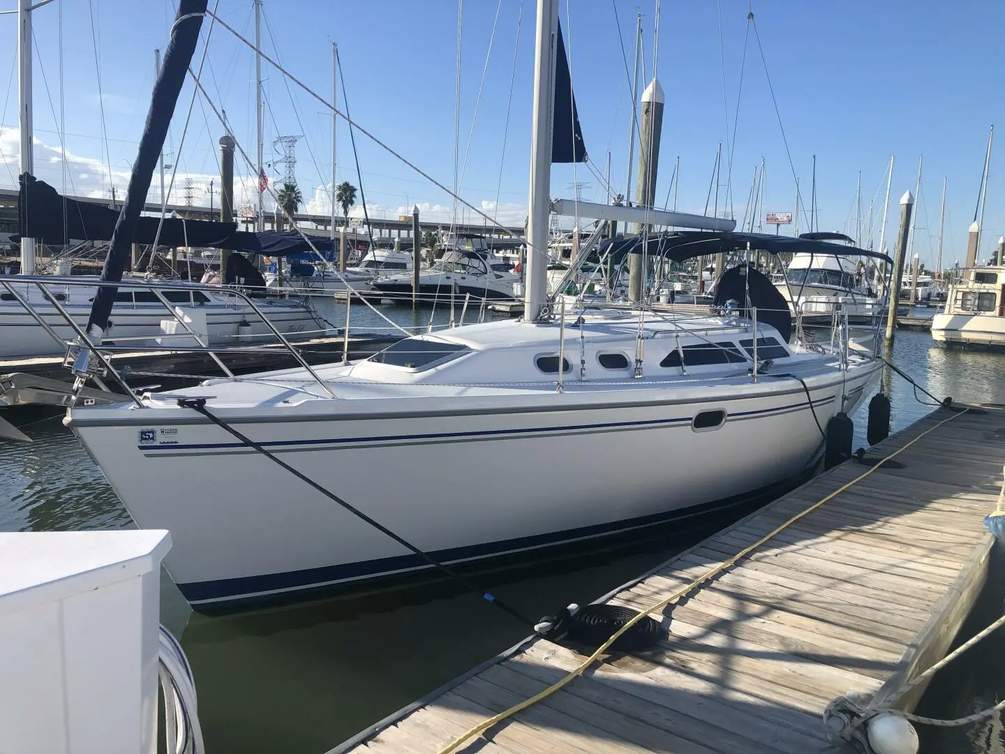 2004 Catalina 320