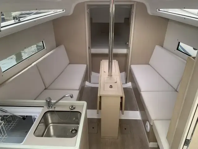 Beneteau Oceanis 30.1