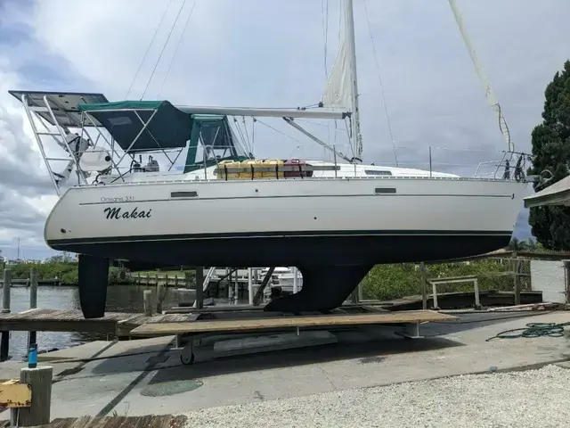 Beneteau Oceanis 331