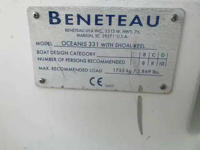 Beneteau Oceanis 331