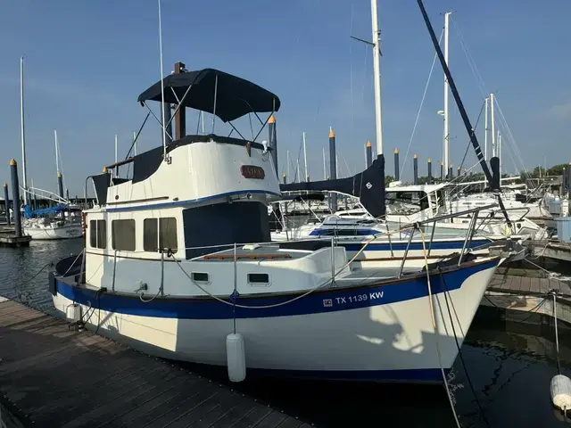 Willard Boats Nomad 30