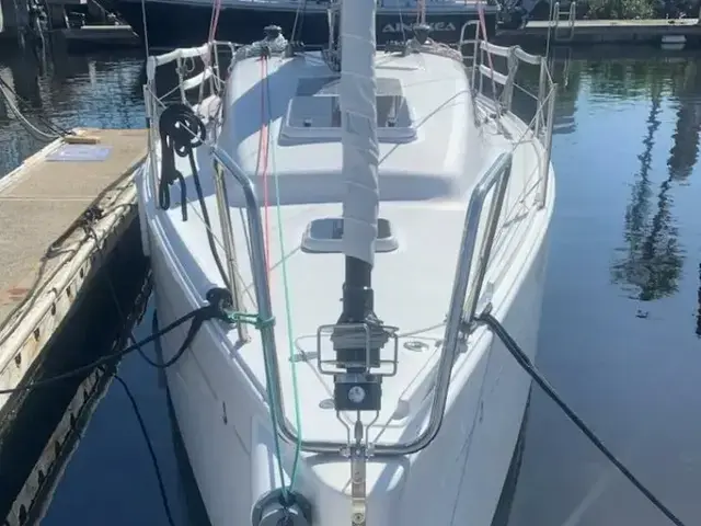 Beneteau First 27