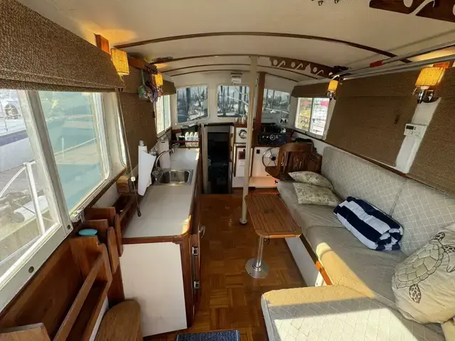 Willard Boats Nomad 30