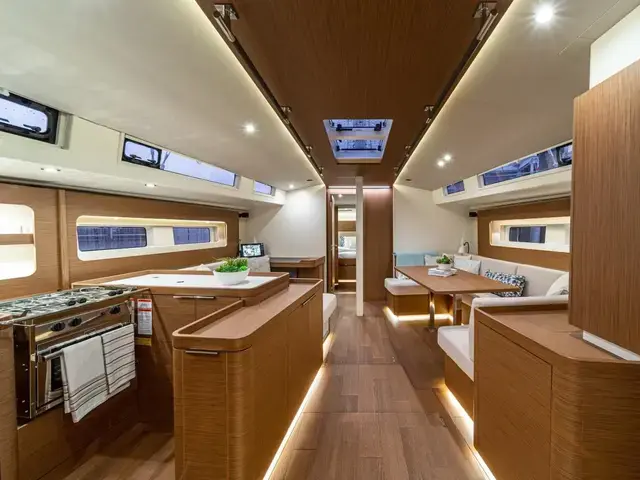 Beneteau Oceanis Yacht 54