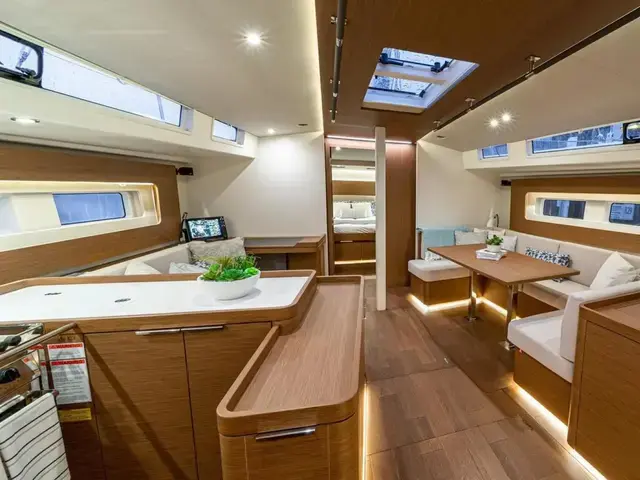 Beneteau Oceanis Yacht 54